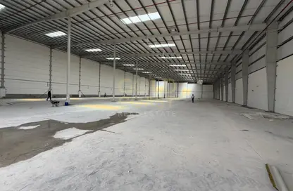 Warehouse - Studio for rent in Emirates Modern Industrial - Umm Al Quwain