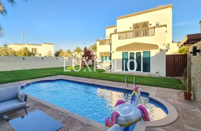 Villa - 4 Bedrooms - 5 Bathrooms for rent in Regional - Jumeirah Park - Dubai