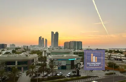 شقة - 3 غرف نوم - 5 حمامات للايجار في كورنيش الخالدية - الخالدية - أبوظبي