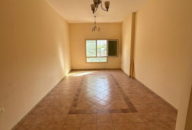 15816001 - Property Image 3