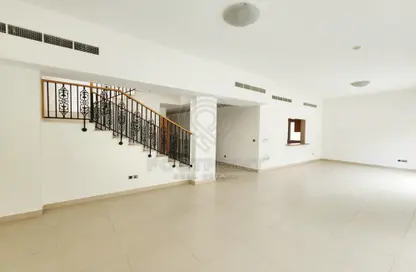 Villa - 5 Bedrooms - 6 Bathrooms for rent in Nad Al Sheba Villas - Nad Al Sheba 3 - Nad Al Sheba - Dubai