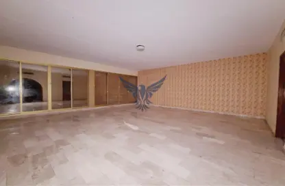 Penthouse - 3 Bedrooms - 6 Bathrooms for rent in Corniche Road - Abu Dhabi