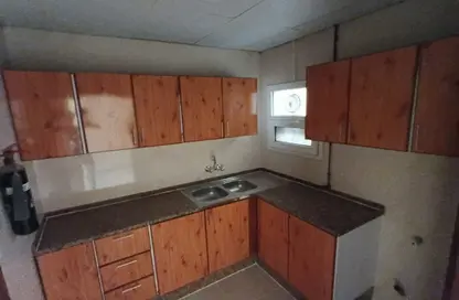 Apartment - 1 Bedroom - 1 Bathroom for rent in Muwailih Building - Muwaileh - Sharjah