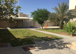 4 BED VERY GOOD PRICE INDEPENDENT VILLA WITH LARGE GARDEN FOR SALE IN AL QOUZ 4