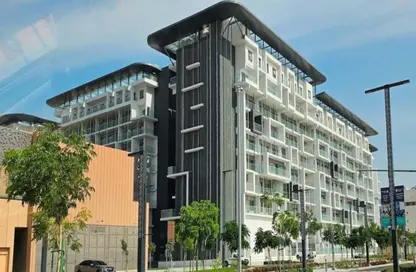 Apartment - Studio - 1 Bathroom for sale in Oasis 2 - Oasis Residences - Masdar City - Abu Dhabi
