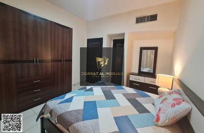 Apartment - 1 Bedroom - 2 Bathrooms for rent in Corniche Tower - Ajman Corniche Road - Ajman