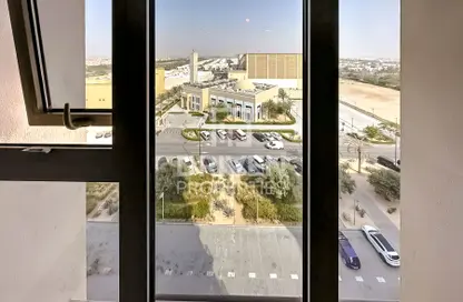 Apartment - 1 Bedroom - 1 Bathroom for sale in Hayat Boulevard-2A - Hayat Boulevard - Town Square - Dubai