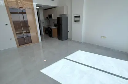 شقة - 1 حمام للايجار في سكايز من دانوب - ارجان - دبي