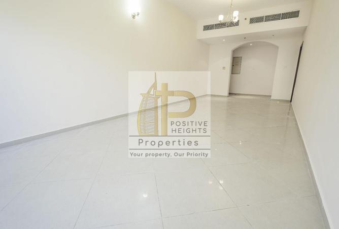 15918742 - صورة العقار 3