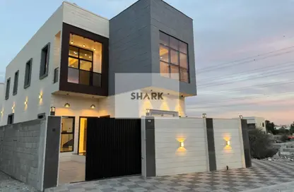 Villa - 5 Bedrooms - 7 Bathrooms for sale in Al Yasmeen 1 - Al Yasmeen - Ajman
