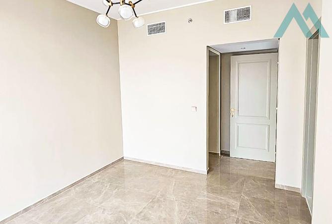 15703239 - Property Image 2