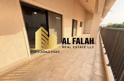 Villa - 4 Bedrooms - 6 Bathrooms for rent in Al Fisht - Al Heerah - Sharjah