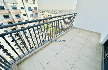 شقة - 2 غرف نوم - 3 حمامات للايجار في إيريس - عزيزي ريزيدنس - الفرجان - دبي