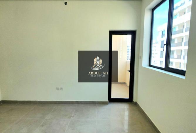 15941247 - صورة العقار 3