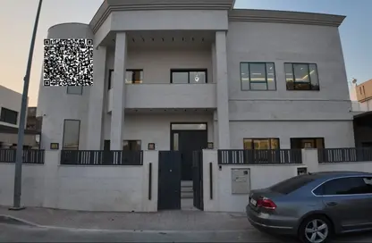 Villa - 4 Bedrooms - 6 Bathrooms for sale in Al Rifa'ah - Al Heerah - Sharjah