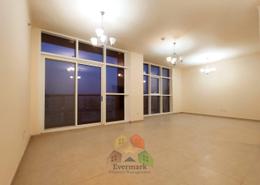 Apartment - 3 bedrooms - 4 bathrooms for rent in Corniche Road - Abu Dhabi