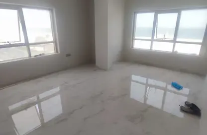 Apartment - 3 Bedrooms - 3 Bathrooms for rent in Ajman Corniche Residences - Ajman Corniche Road - Ajman