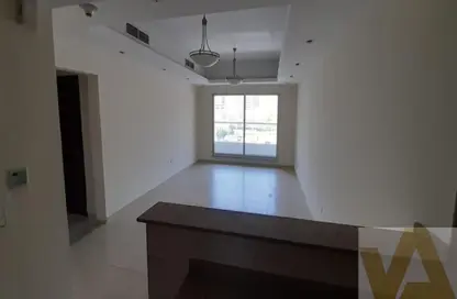 شقة - غرفة نوم - 2 حمامات للبيع في جنة الوليد - (JLT) مجمع R - أبراج بحيرة الجميرا - دبي