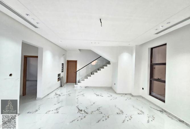 16015200 - Property Image 2