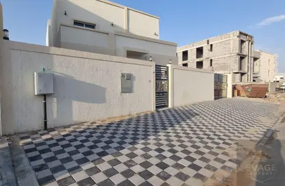 فيلا - 3 غرف نوم - 5 حمامات للايجار في الزاهية جاردنز - الزاهية - عجمان