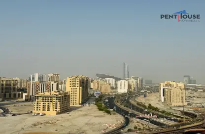 شقة - غرفة نوم - 1 حمام للايجار في عزيزي عالية - الجداف - دبي