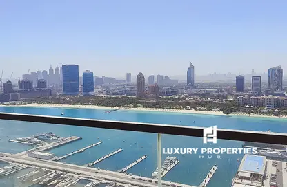 Apartment - 2 Bedrooms - 1 Bathroom for rent in Marina Vista - EMAAR Beachfront - Dubai Harbour - Dubai