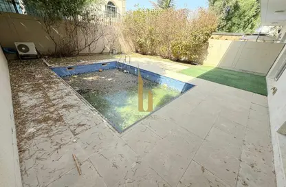 Villa - 5 Bedrooms - 5 Bathrooms for rent in Umm Suqeim 2 Villas - Umm Suqeim 2 - Umm Suqeim - Dubai