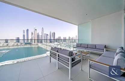 Apartment - 3 Bedrooms - 4 Bathrooms for sale in Sunrise Bay - EMAAR Beachfront - Dubai Harbour - Dubai