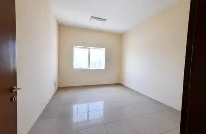 Apartment - 1 Bedroom - 1 Bathroom for rent in Dar Al Majaz - Jamal Abdul Nasser Street - Al Majaz - Sharjah