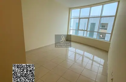 شقة - 2 غرف نوم - 2 حمامات للايجار في أورينت تاور 1 - أورينت تاور - البستان - عجمان
