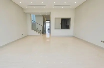 تاون هاوس - 3 غرف نوم - 4 حمامات للبيع في غرب الفرجان - الفرجان - دبي