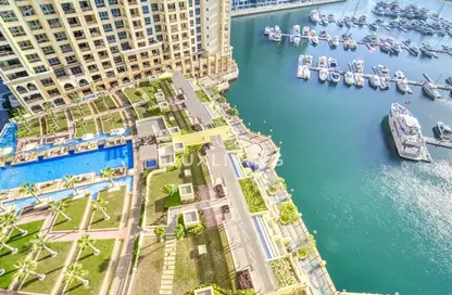 Apartment - 2 Bedrooms - 4 Bathrooms for rent in Marina Residences 2 - Marina Residences - Palm Jumeirah - Dubai
