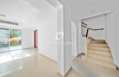 Villa - 2 Bedrooms - 3 Bathrooms for rent in Springs 5 - The Springs - Dubai