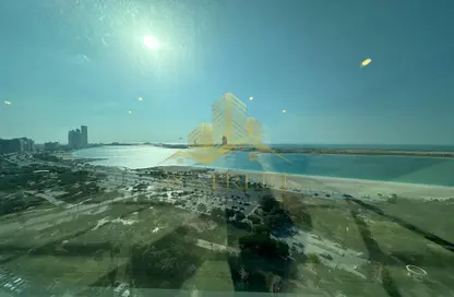Water View image for: Apartment - 3 Bedrooms - 4 Bathrooms for rent in Baynuna Tower 2 - Corniche Road - Abu Dhabi, Image 1