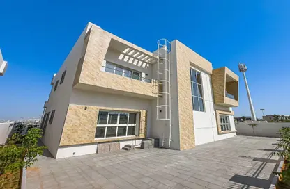 Villa - 6 Bedrooms - 7 Bathrooms for sale in West Village - Al Furjan - Dubai