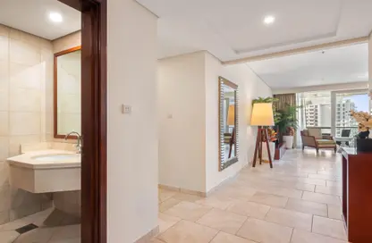 Apartment - 3 Bedrooms - 5 Bathrooms for rent in Blue Beach Tower - Jumeirah Beach Residence - Dubai