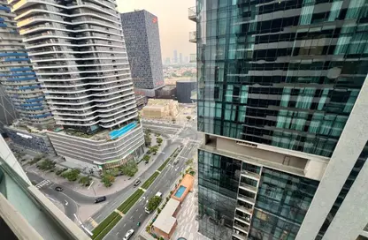 Apartment - 2 Bedrooms - 3 Bathrooms for sale in Upper Crest - Downtown Dubai - Dubai