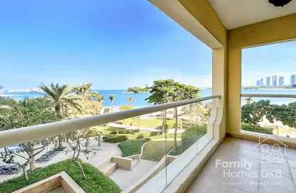 Apartment - 2 Bedrooms - 4 Bathrooms for rent in Al Sultana - Shoreline Apartments - Palm Jumeirah - Dubai