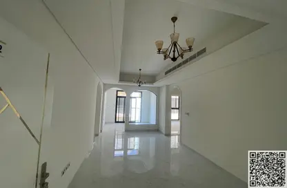 Apartment - 3 Bedrooms - 3 Bathrooms for rent in Al Mowaihat 2 - Al Mowaihat - Ajman