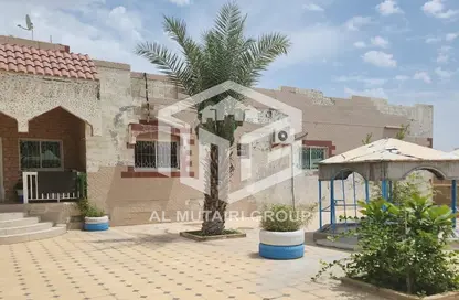 Bungalow - 6 Bedrooms - 4 Bathrooms for sale in Al Rawda 1 - Al Rawda - Ajman