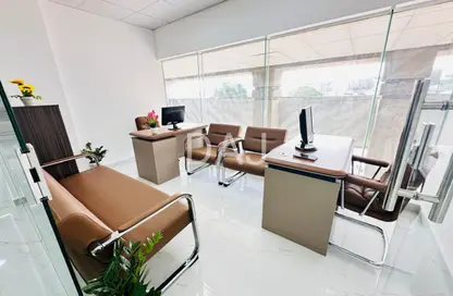 مكتب - استوديو - 1 حمام للايجار في ريم ريزدنسي - الكرامة - دبي