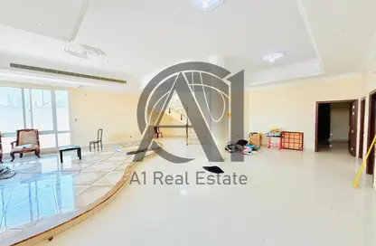 Villa - 5 Bedrooms - 7 Bathrooms for rent in Falaj Hazzaa - Al Ain