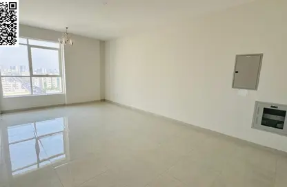 Apartment - 2 Bedrooms - 3 Bathrooms for rent in Ajman Corniche Residences - Ajman Corniche Road - Ajman
