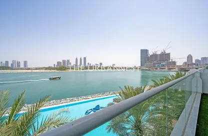Apartment - 1 Bedroom - 1 Bathroom for rent in Azure Residences - Palm Jumeirah - Dubai