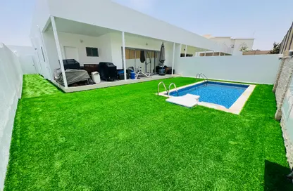 Apartment - 2 Bedrooms - 2 Bathrooms for rent in Al Raha Beach - Abu Dhabi