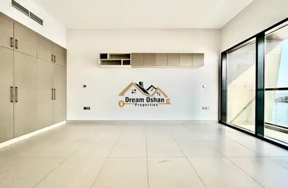 Apartment - Studio - 1 Bathroom for rent in Al Waleed Garden 2 - Al Waleed Garden - Al Jaddaf - Dubai