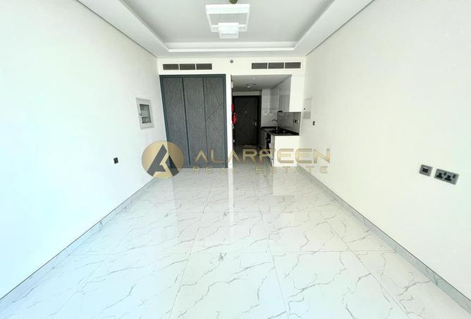 12785930 - Property Image 3