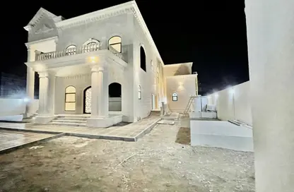 صورة لـ منزل خارجي فيلا - 8 غرف نوم - 8 حمامات للايجار في نغمة 2 - نغمة - العين ، صورة رقم 1