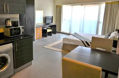 شقة - 1 حمام للايجار في الجسر - مدينة دبي الرياضية - دبي
