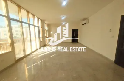 Apartment - 4 Bedrooms - 4 Bathrooms for rent in Al Manaseer - Abu Dhabi